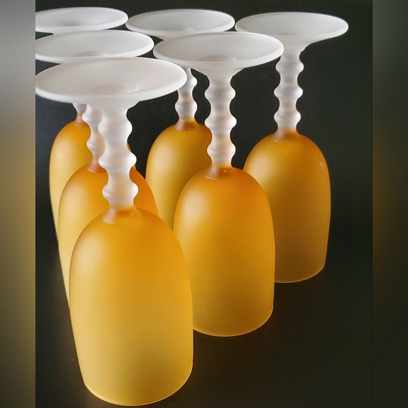 (6) Murano MCM Amber Satin 6" Wine Glasses - Picture 4 of 12
